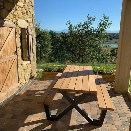 Apartman La Bergerie - Paisible Vue Et Montagne Molleville