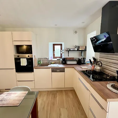 Apartamento La Bergerie - Paisible Vue Et Montagne Molleville